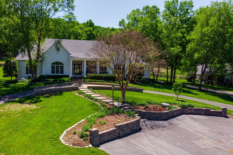 1154 Hillview Ln, Franklin, TN 37064