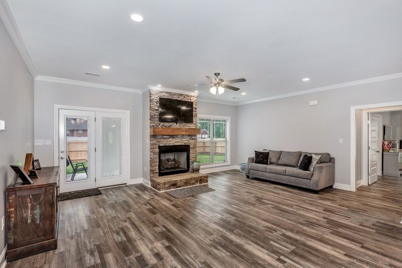 29278 Amys Cir, Ardmore, AL 35739