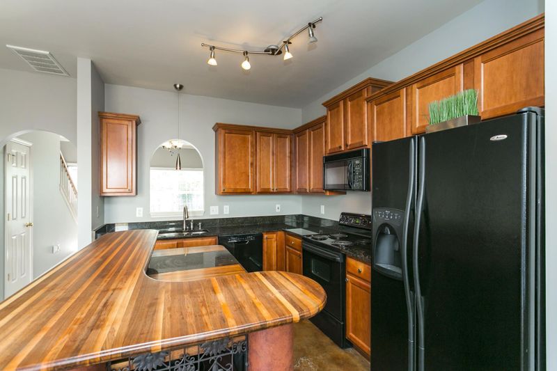 1101 Downs Blvd G104, Franklin, TN 37064