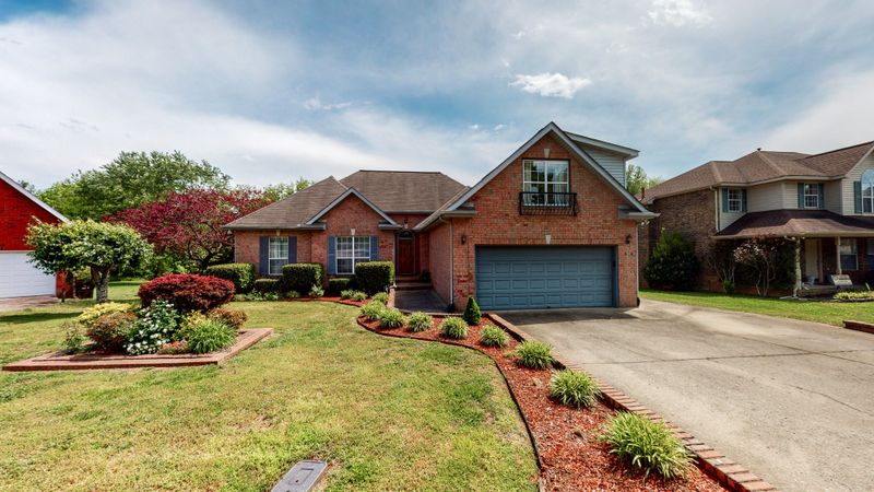 550 Forrest Pointe Dr, Murfreesboro, TN 37130