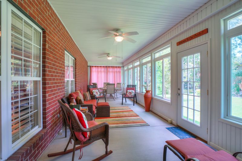 2055 Higgins Ln, Murfreesboro, TN 37130