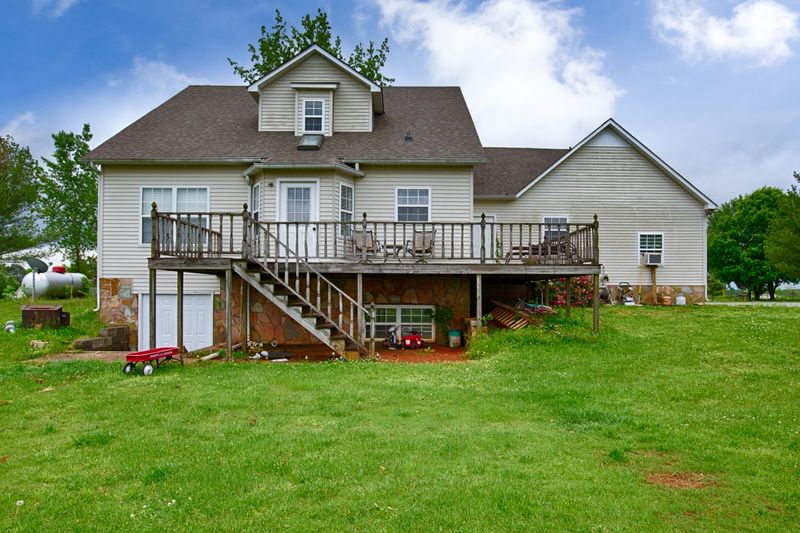29171 Bethel Rd, Toney, AL 35773