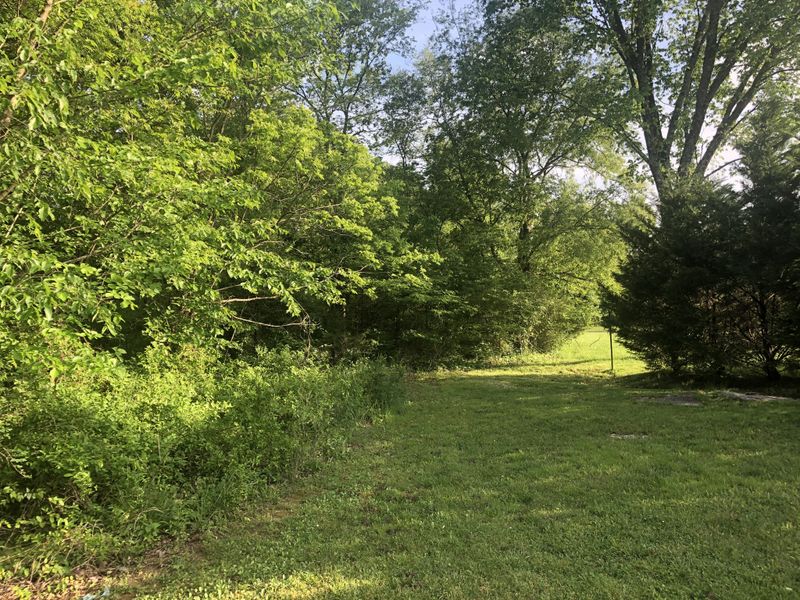 189 Lohman Rd, Mount Juliet, TN 37122