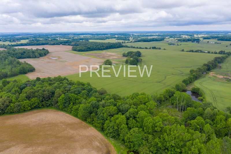 5264 James W Long Rd, Springfield, TN 37172