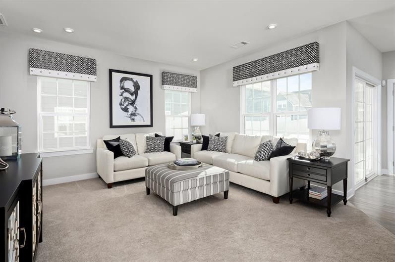 1006 Oglethorpe Dr, Franklin, TN 37064