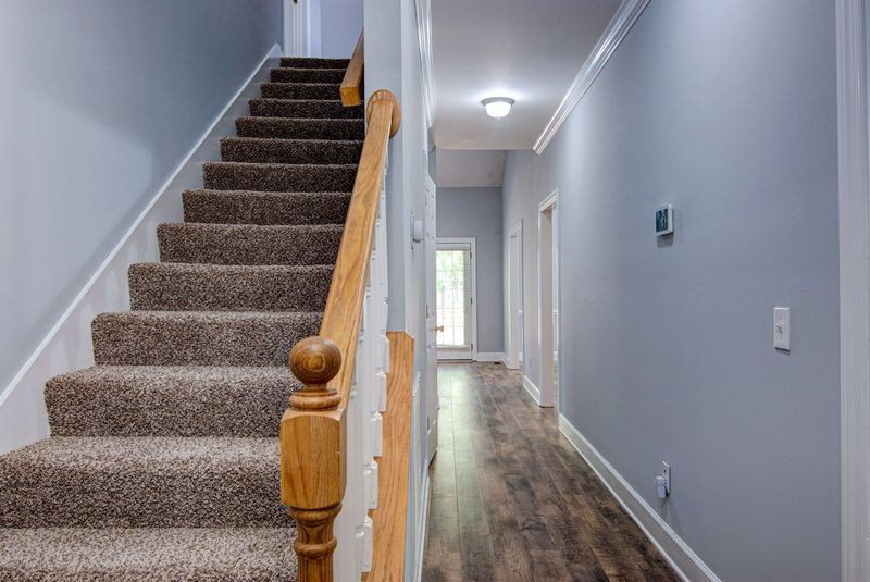410 Carmel Dr, Murfreesboro, TN 37128