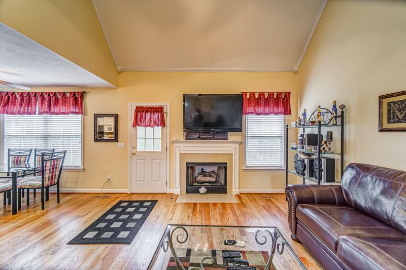 1402 Cree Ct, Murfreesboro, TN 37129