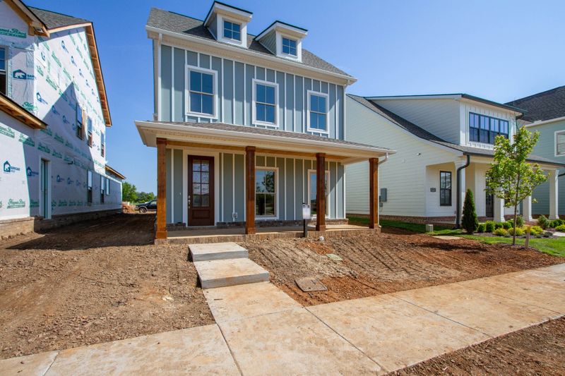 5716 Shelton Blvd, Murfreesboro, TN 37129