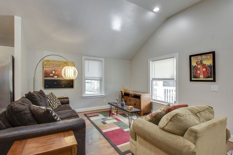 602 S 12th St, Nashville, TN 37206