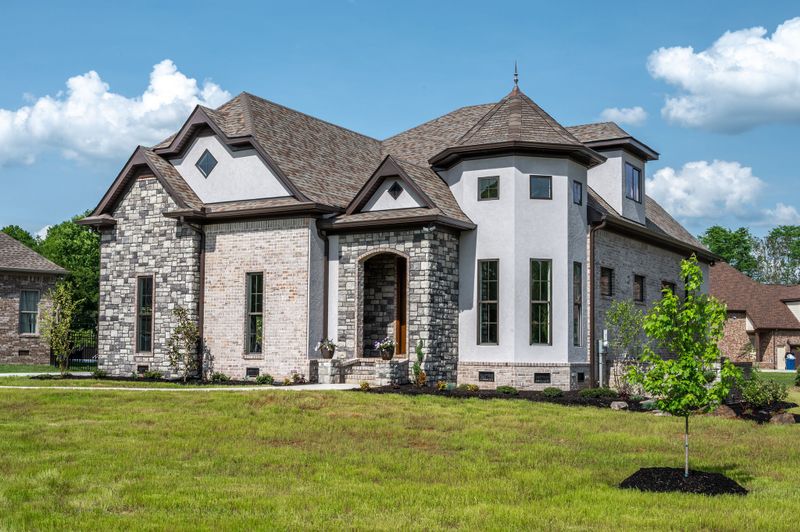 136 Rockingham Dr, Murfreesboro, TN 37129