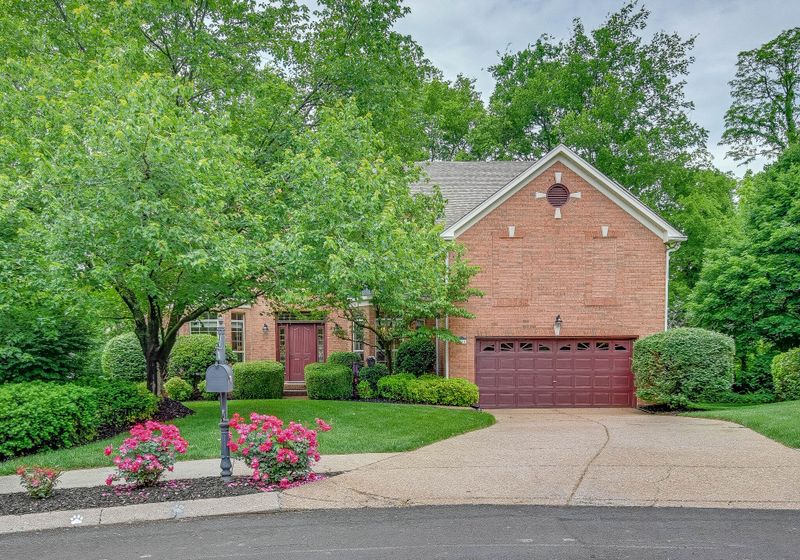 784 Glen Oaks Dr, Franklin, TN 37067