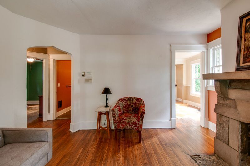 1126 Sharpe Ave, Nashville, TN 37206