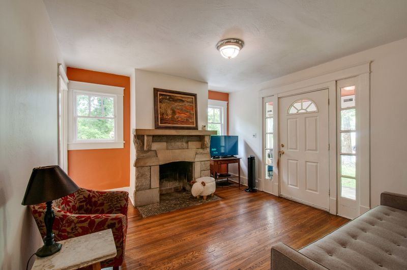 1126 Sharpe Ave, Nashville, TN 37206