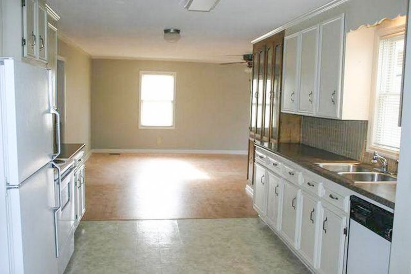 111 Arnette St, Murfreesboro, TN 37130