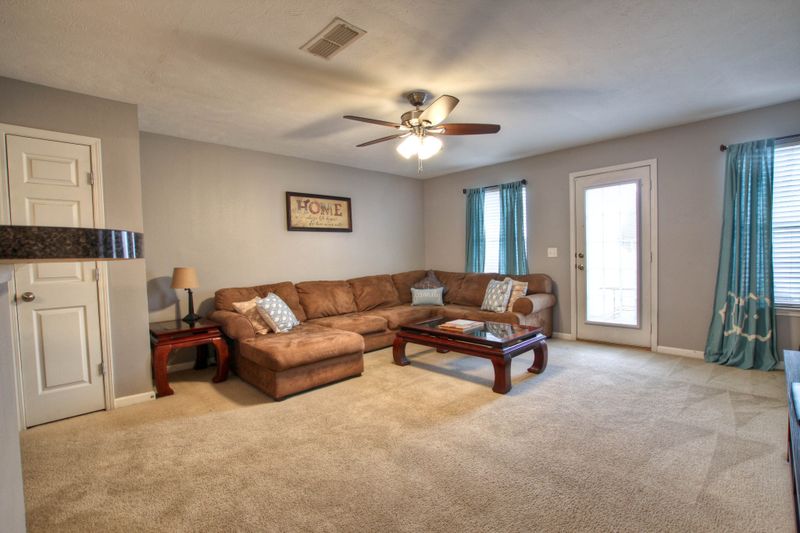 3013 London View Dr, Murfreesboro, TN 37128