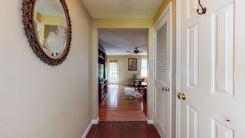 1214 Mallard Dr, Franklin, TN 37064
