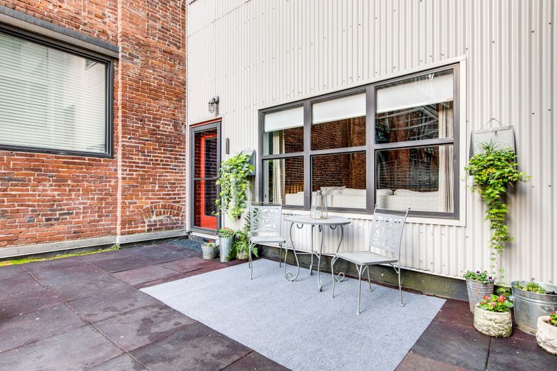 239 5th Ave N #300, Nashville, TN 37219