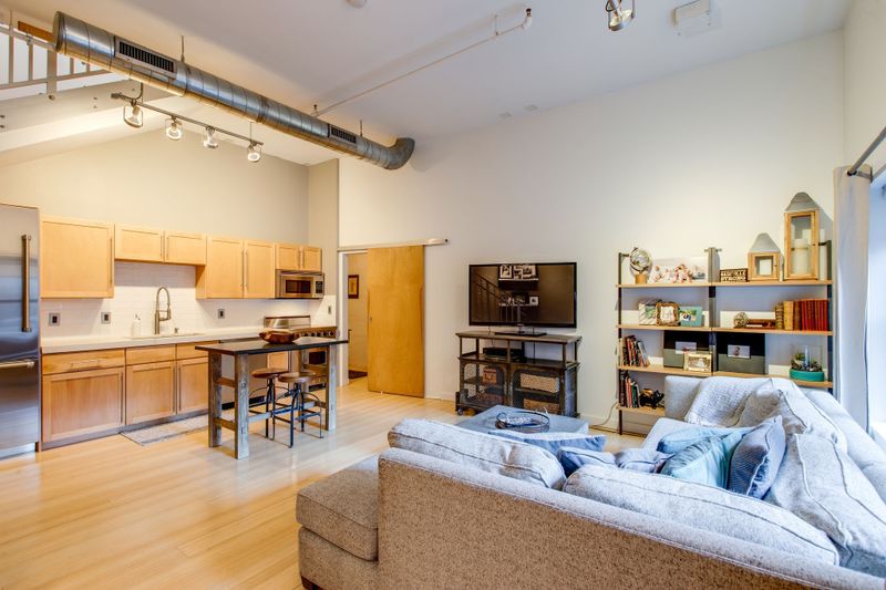 239 5th Ave N #300, Nashville, TN 37219