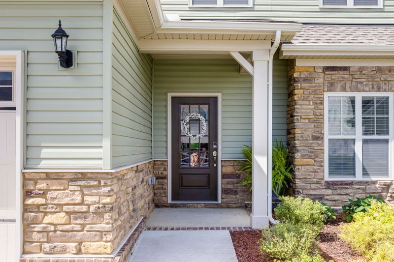 1036 Keeneland Dr, Spring Hill, TN 37174