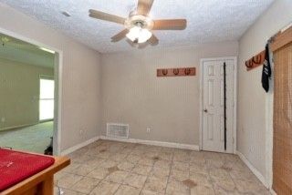 2621 Reynolds Dr, Murfreesboro, TN 37129