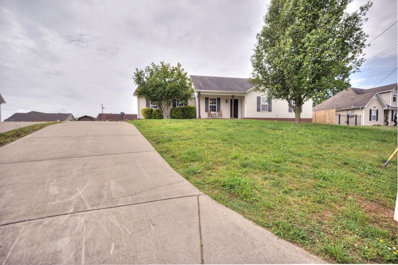 4233 Nandina Ct, Murfreesboro, TN 37129