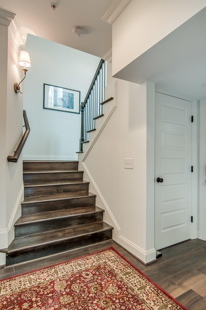 2125 Acklen Ave, Nashville, TN 37212