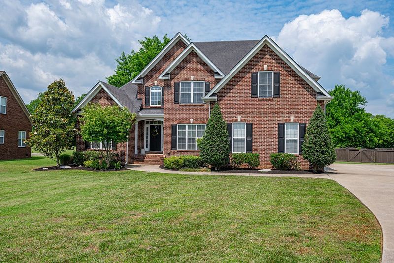 115 Hidden Cove Ct, Murfreesboro, TN 37128