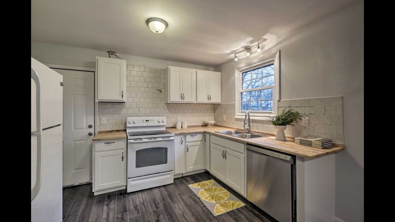 257 Becklea Dr, Madison, TN 37115