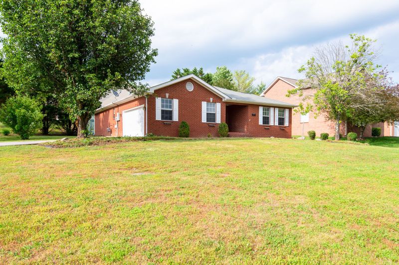 2173 Spring Hill Cir, Spring Hill, TN 37174
