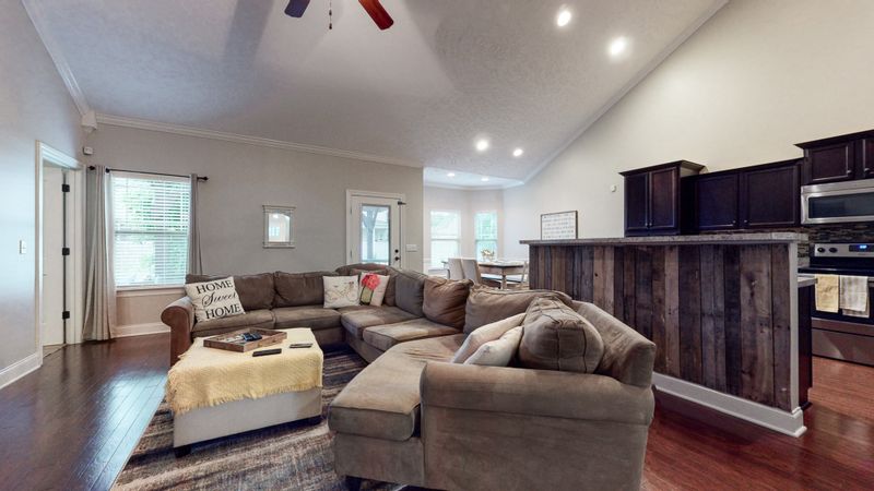 4341 Scottish Dr, Murfreesboro, TN 37128