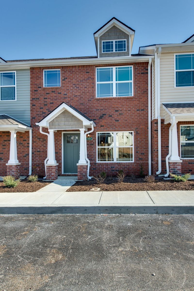 7039 Magnolia Crossing, Spring Hill, TN 37174
