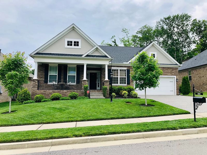2844 Lakeside Meadows Cir, Mount Juliet, TN 37122