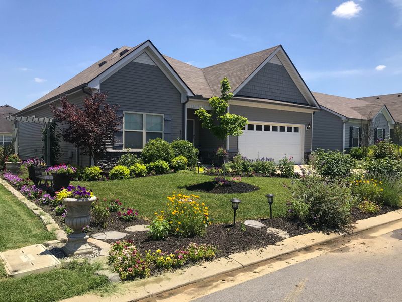 1719 Bellamy Ln, Murfreesboro, TN 37128