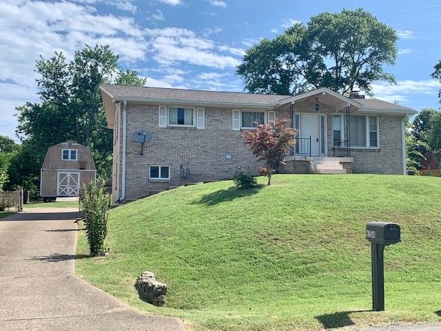 6568 Marauder Dr, Nashville, TN 37209