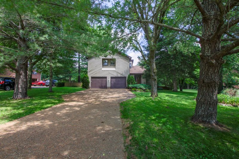 116 N Berwick Ln, Franklin, TN 37069