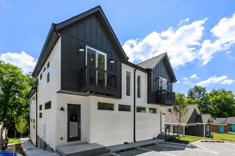 1018 40th Ave N #A, Nashville, TN 37209