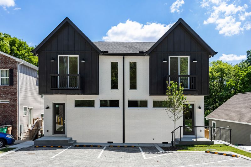 1018 40th Ave N #A, Nashville, TN 37209
