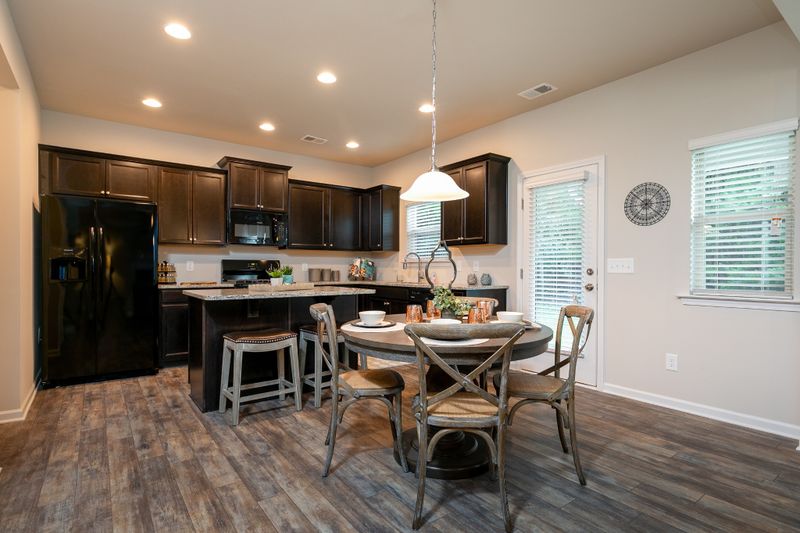 323 Petunia Dr, Smyrna, TN 37167