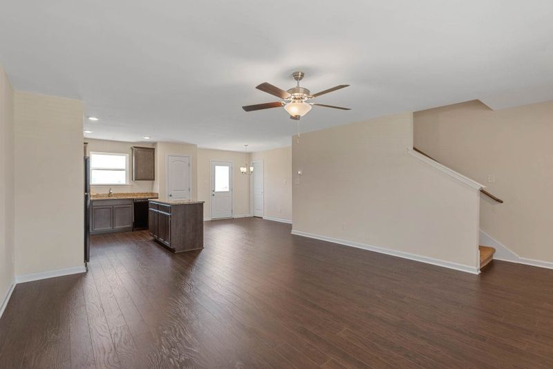 3742 Spahn Ln, Murfreesboro, TN 37128