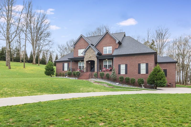 1309 Ashby Valley Ln, Arrington, TN 37014