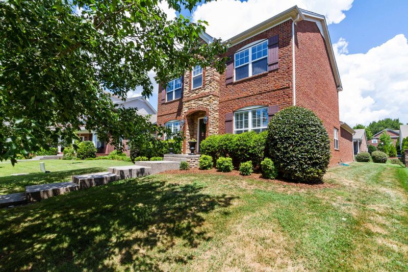 121 Selinawood Pl, Franklin, TN 37067