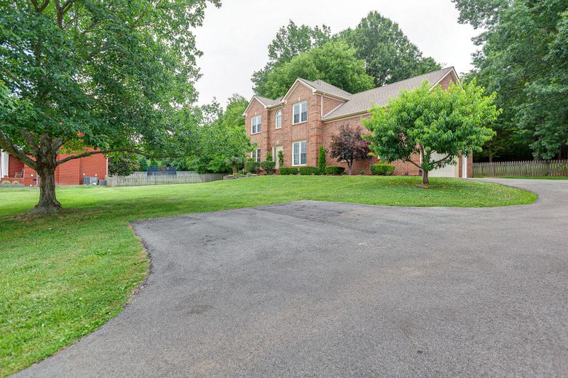 1309 Ascot Ln, Franklin, TN 37064