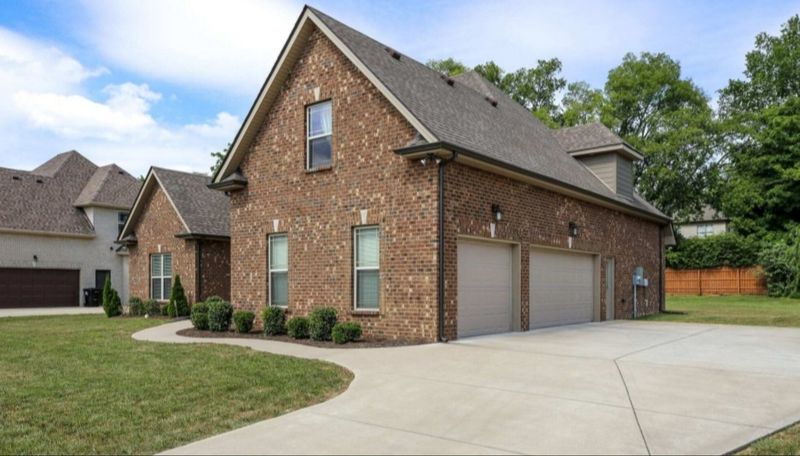 911 Empire Blvd, Murfreesboro, TN 37130