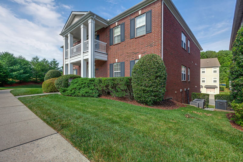 1005 Park Run Dr, Franklin, TN 37067
