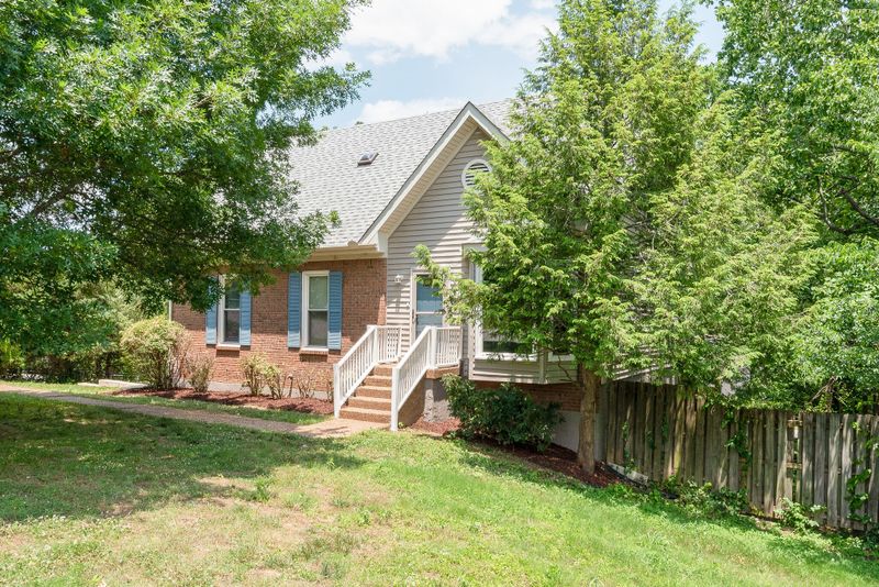 201 Bass Dr, Mount Juliet, TN 37122