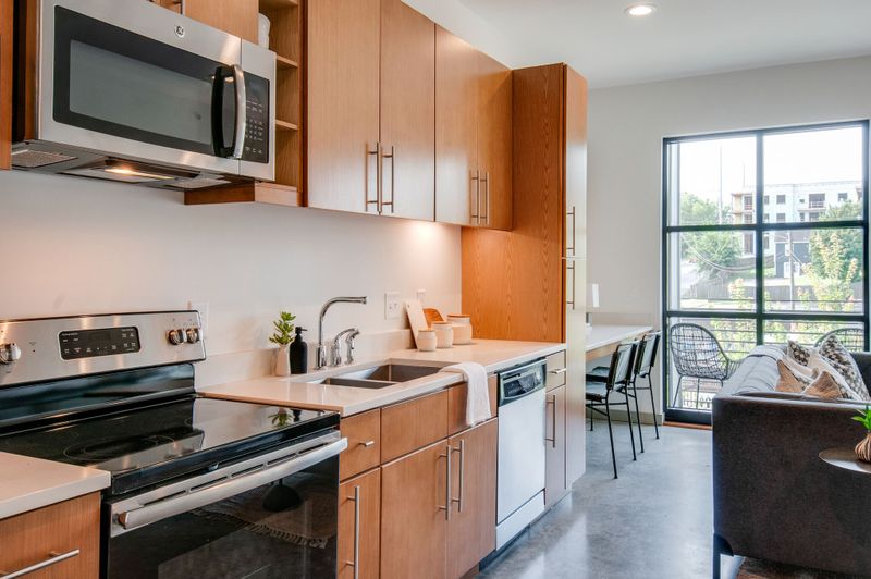 1267 Martin St #302, Nashville, TN 37203