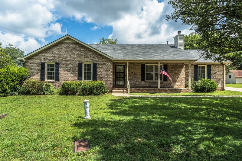 206 Lynnford Dr, Murfreesboro, TN 37128
