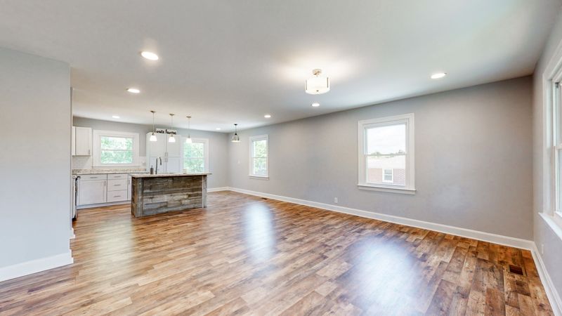 320 Louise Ave, Gallatin, TN 37066