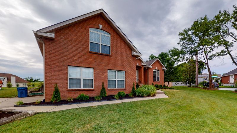3003 Christine Ct, Mount Juliet, TN 37122