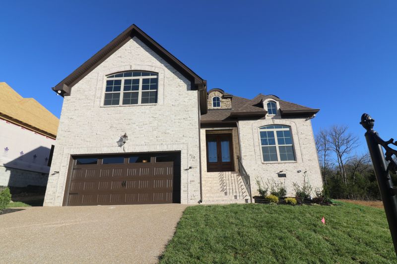 710 Brooke Cv, Mount Juliet, TN 37122
